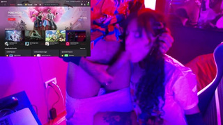 Videogame night with my Saiyan gets nasty!!! Do you like his sperm in my mouth???♥♥