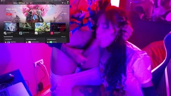Videogame night with my Saiyan gets nasty!!! Do you like his sperm in my mouth???♥♥