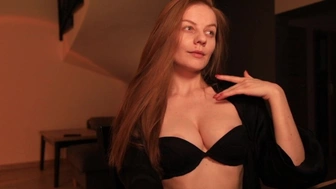 Redheaded Sweety exposed her Boobies to Tease you