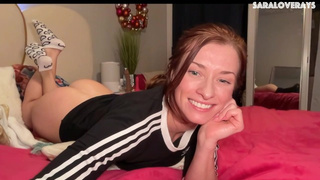 Sara Loverays Strip Dances to Nude on Cam