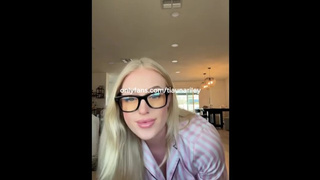 Shy 18YO Instagram Live Snatch Cream